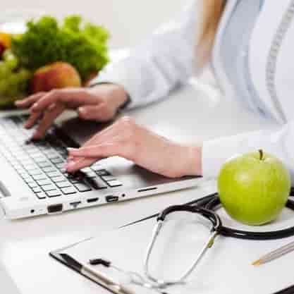 مشاور تغذیه